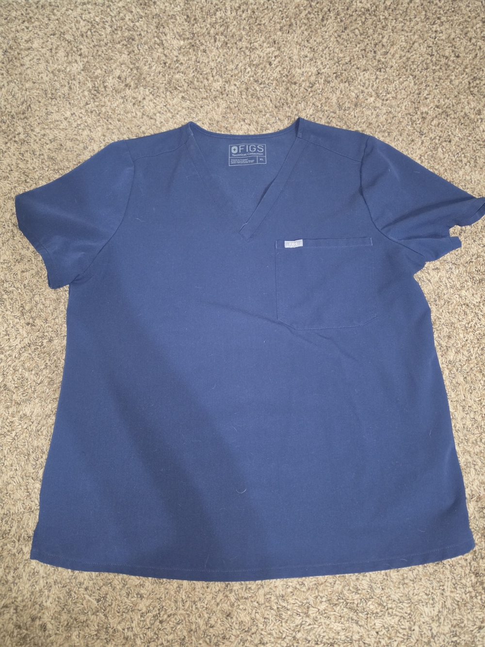 FIGS Women's Navy Scrub Top XL